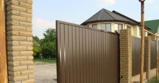 Купить откатные ворота из профнастила Чистополь, цена от 1748 руб.