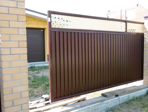 Эстетика и Надежность: Ворота Grand Line для Вашего Дома в Чистополе от 36796 руб
